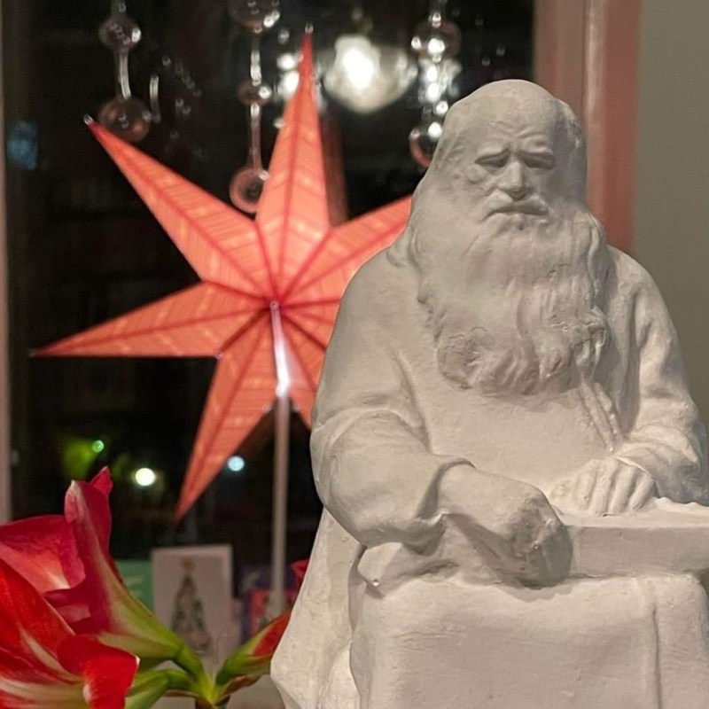 Kalevalatalosäätiö toivottaa